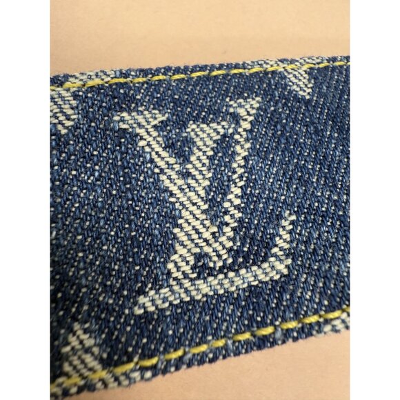 Louis Vuitton Blue Denim Heart Buckle Reversible Belt Made In Spain - Picture 8 of 11